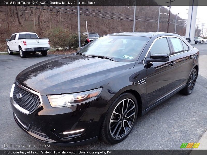 Front 3/4 View of 2018 Taurus SHO AWD