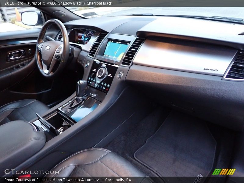 Shadow Black / Charcoal Black 2018 Ford Taurus SHO AWD