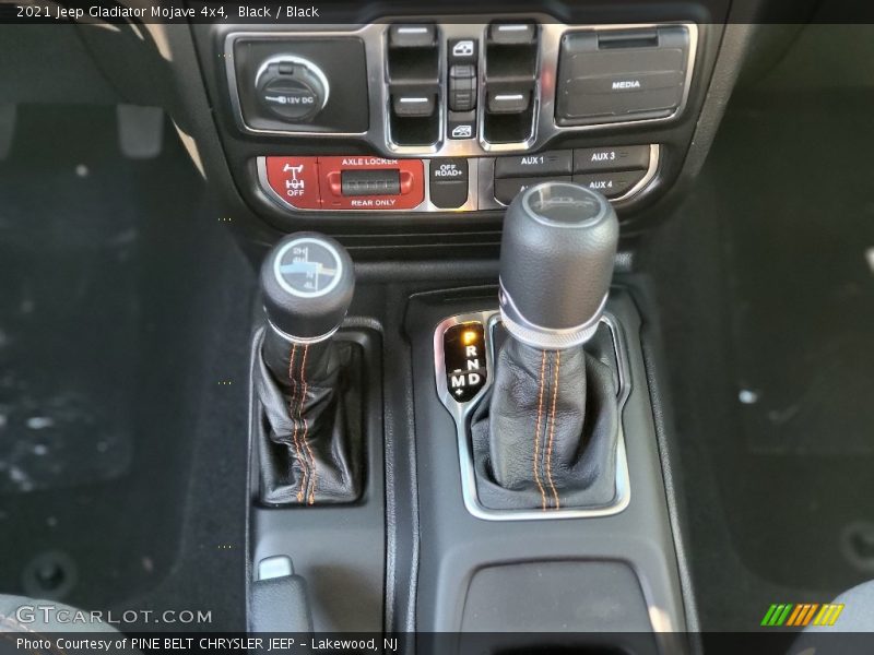 Black / Black 2021 Jeep Gladiator Mojave 4x4