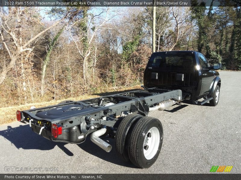 Diamond Black Crystal Pearl / Black/Diesel Gray 2022 Ram 5500 Tradesman Regular Cab 4x4 Chassis