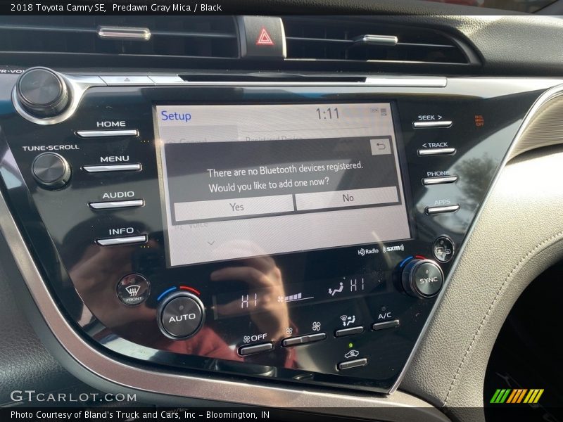 Predawn Gray Mica / Black 2018 Toyota Camry SE