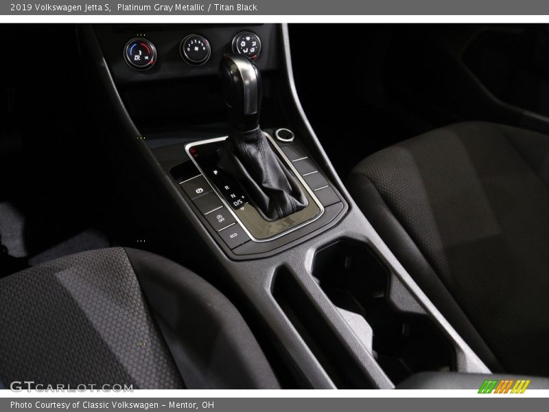 Platinum Gray Metallic / Titan Black 2019 Volkswagen Jetta S