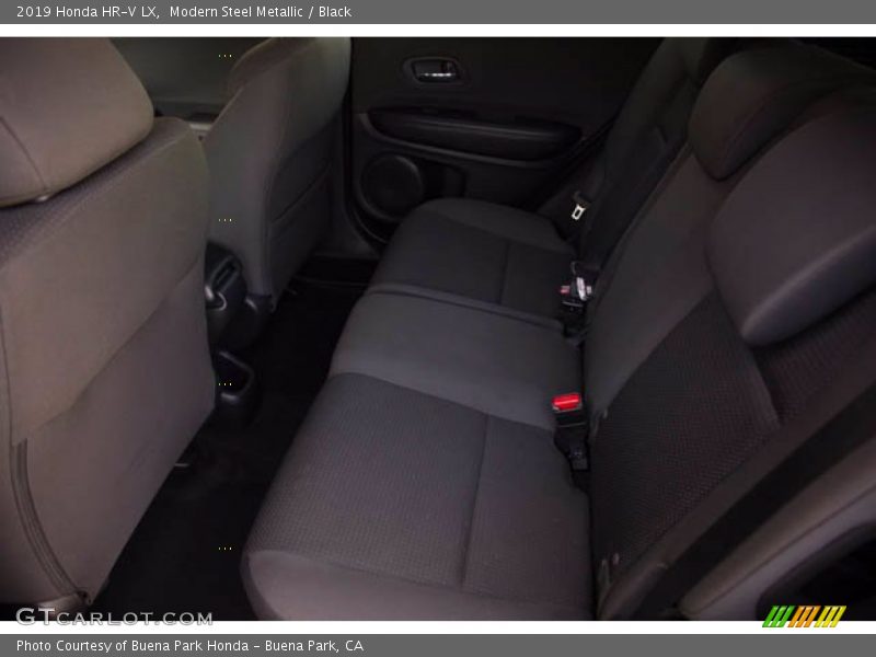 Modern Steel Metallic / Black 2019 Honda HR-V LX