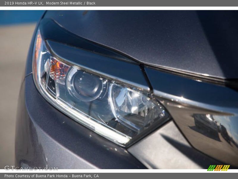 Modern Steel Metallic / Black 2019 Honda HR-V LX