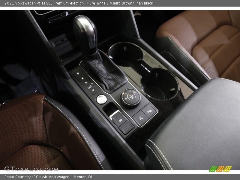  2021 Atlas SEL Premium 4Motion 8 Speed Automatic Shifter
