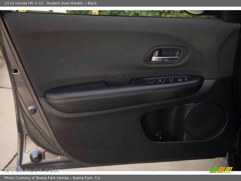 Modern Steel Metallic / Black 2019 Honda HR-V LX