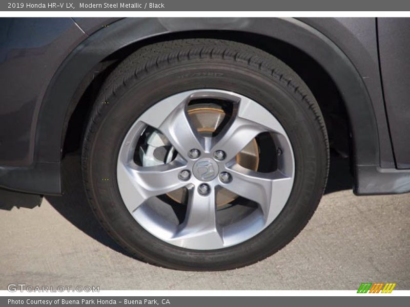 Modern Steel Metallic / Black 2019 Honda HR-V LX