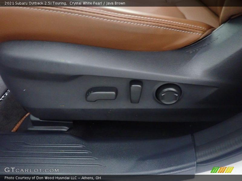 Crystal White Pearl / Java Brown 2021 Subaru Outback 2.5i Touring