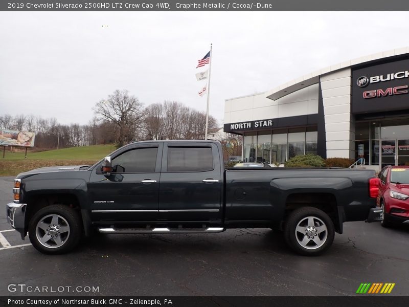 Graphite Metallic / Cocoa/­Dune 2019 Chevrolet Silverado 2500HD LTZ Crew Cab 4WD