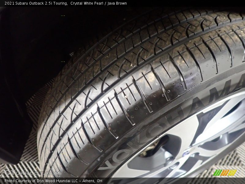 Crystal White Pearl / Java Brown 2021 Subaru Outback 2.5i Touring