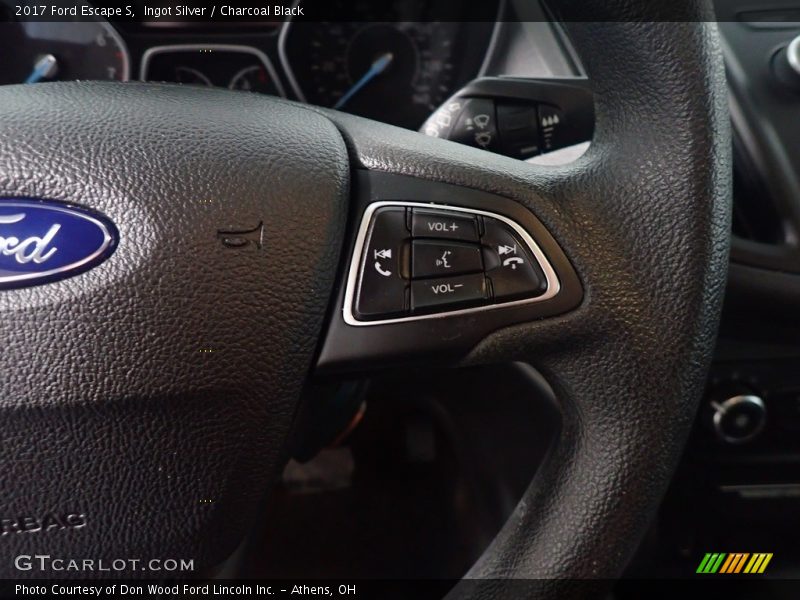 Ingot Silver / Charcoal Black 2017 Ford Escape S