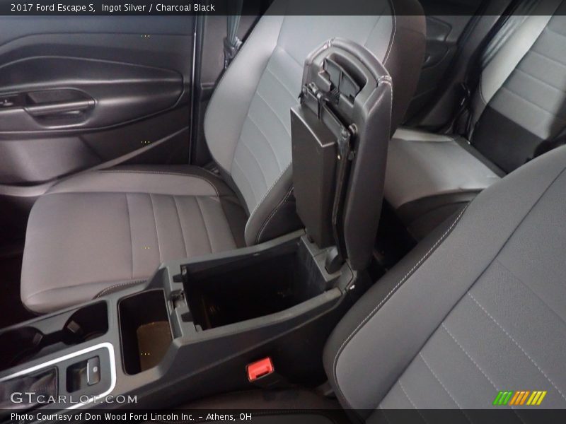 Ingot Silver / Charcoal Black 2017 Ford Escape S