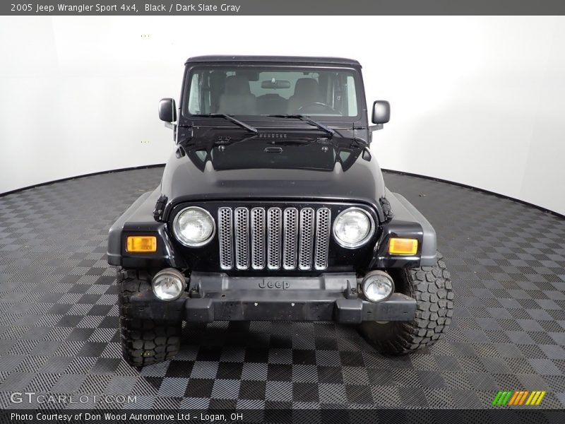 Black / Dark Slate Gray 2005 Jeep Wrangler Sport 4x4