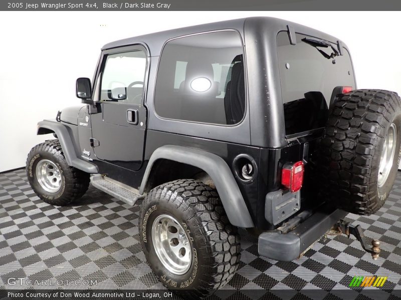 Black / Dark Slate Gray 2005 Jeep Wrangler Sport 4x4
