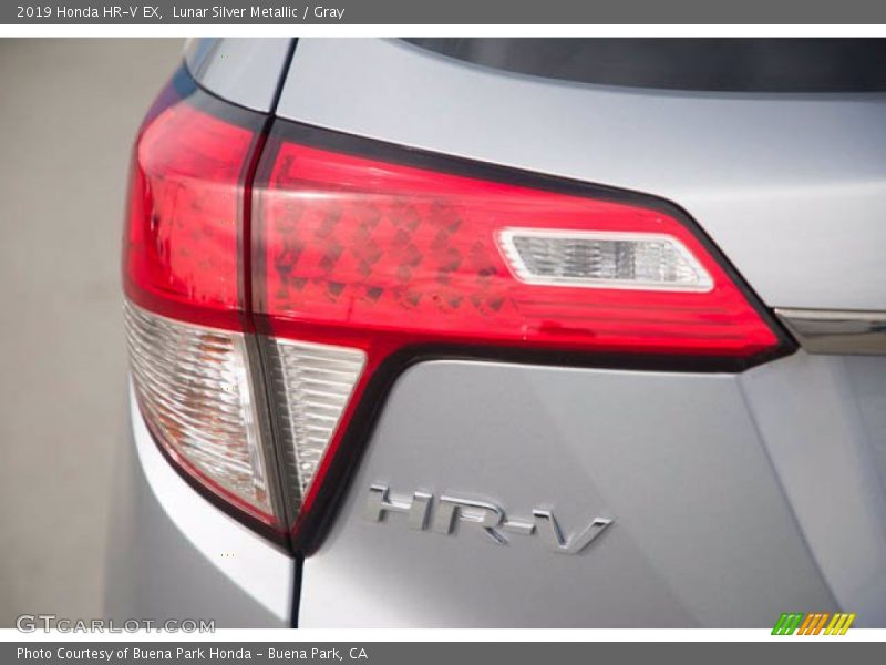 Lunar Silver Metallic / Gray 2019 Honda HR-V EX