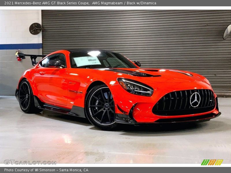 Front 3/4 View of 2021 AMG GT Black Series Coupe