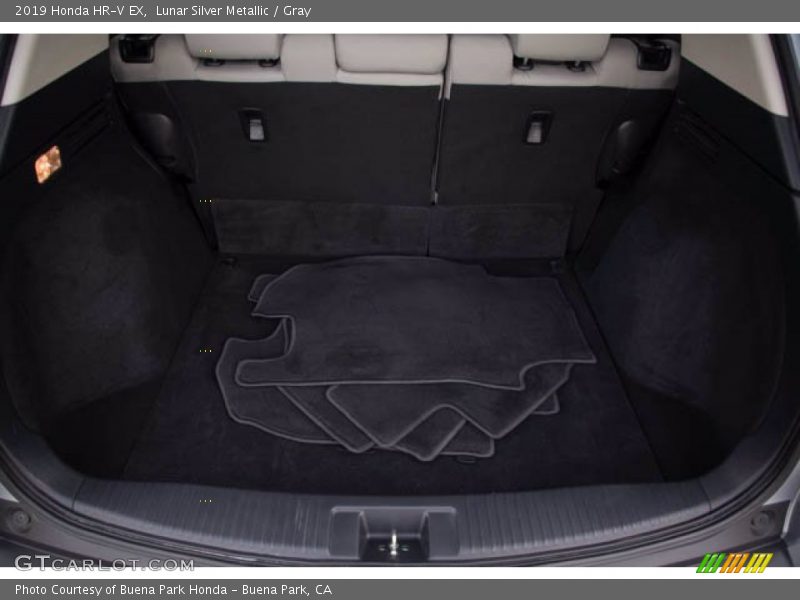 Lunar Silver Metallic / Gray 2019 Honda HR-V EX