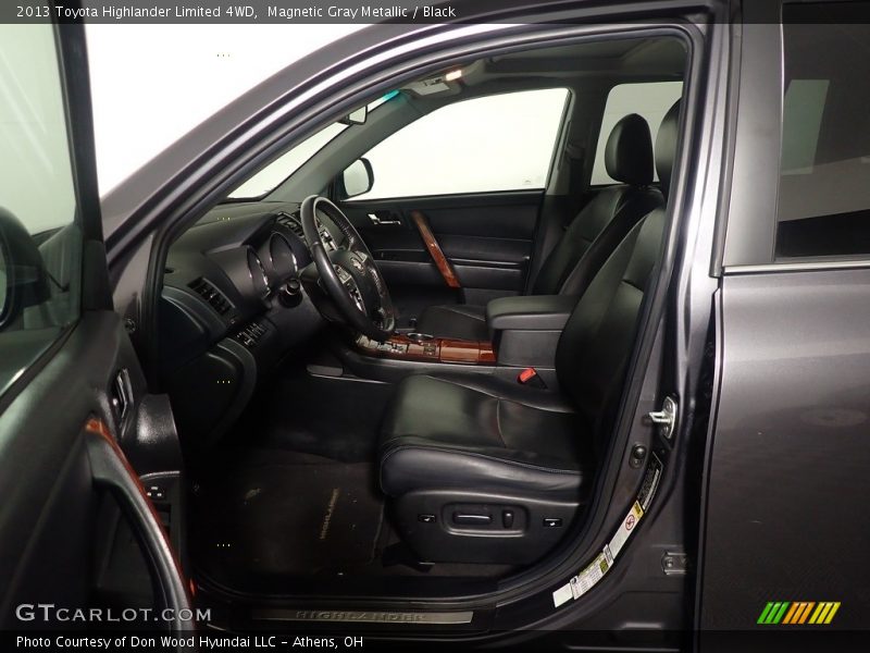 Magnetic Gray Metallic / Black 2013 Toyota Highlander Limited 4WD