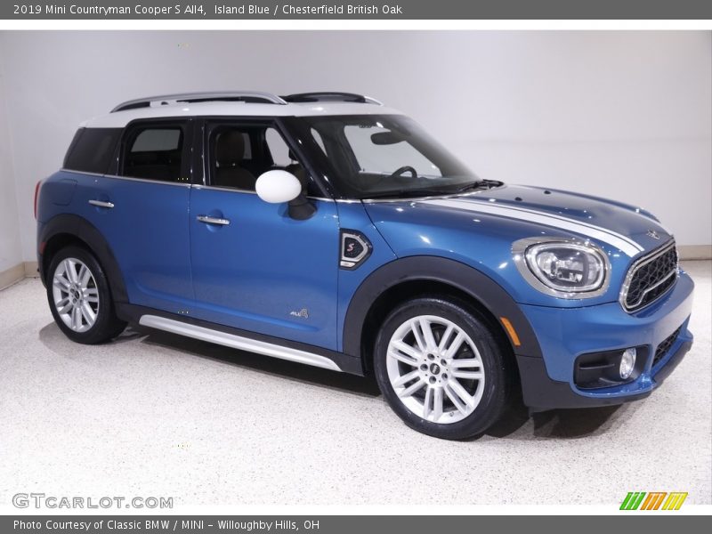 Island Blue / Chesterfield British Oak 2019 Mini Countryman Cooper S All4