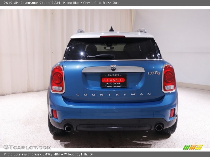 Island Blue / Chesterfield British Oak 2019 Mini Countryman Cooper S All4