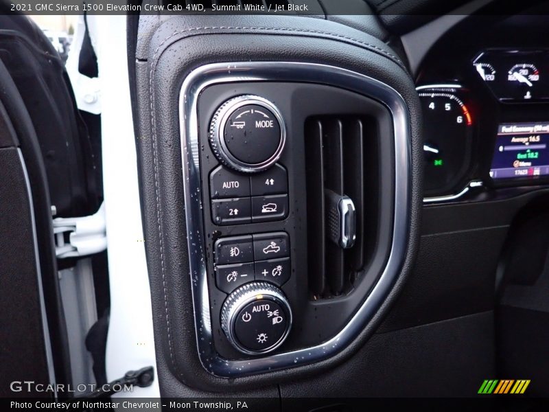 Summit White / Jet Black 2021 GMC Sierra 1500 Elevation Crew Cab 4WD