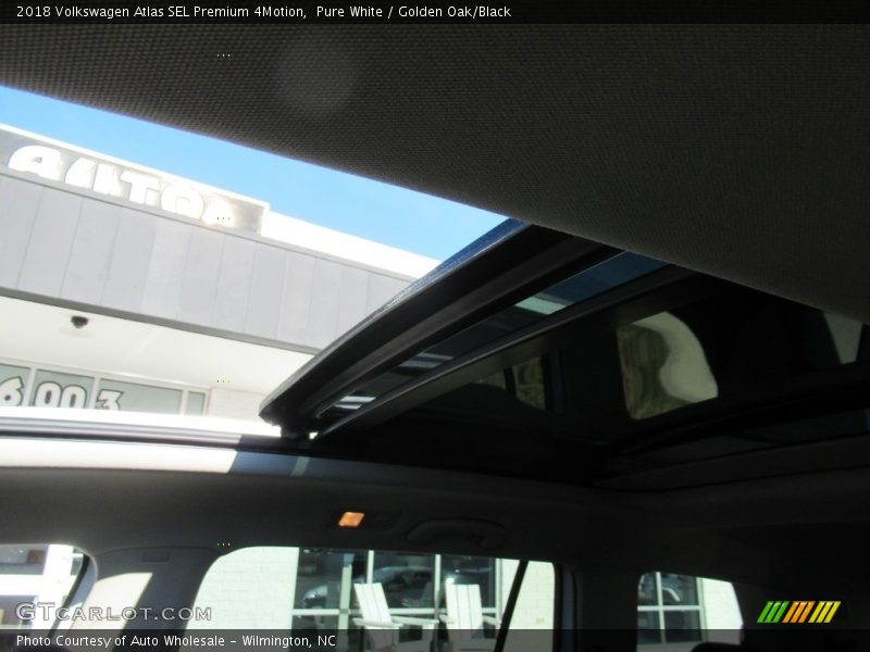 Pure White / Golden Oak/Black 2018 Volkswagen Atlas SEL Premium 4Motion