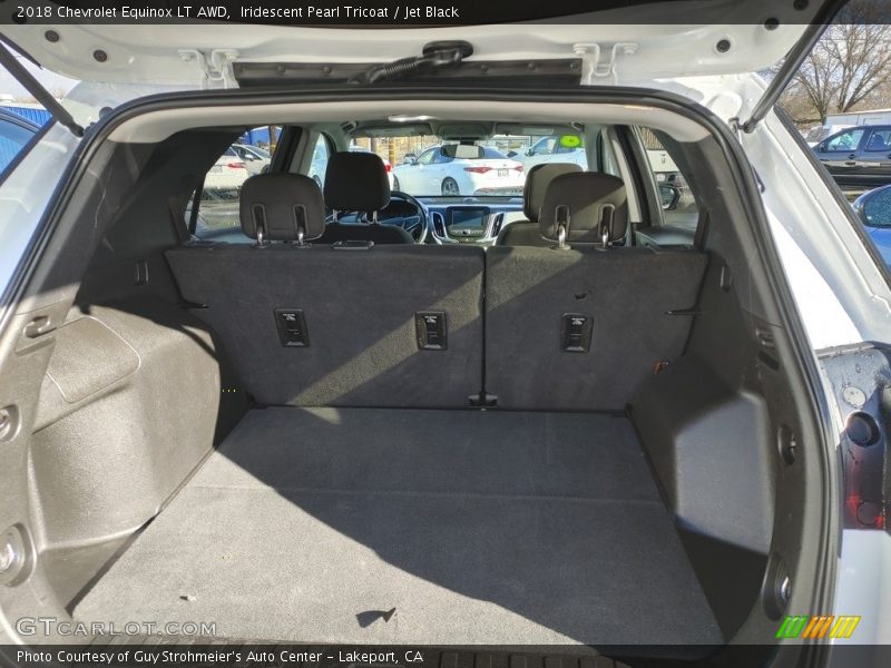 Iridescent Pearl Tricoat / Jet Black 2018 Chevrolet Equinox LT AWD