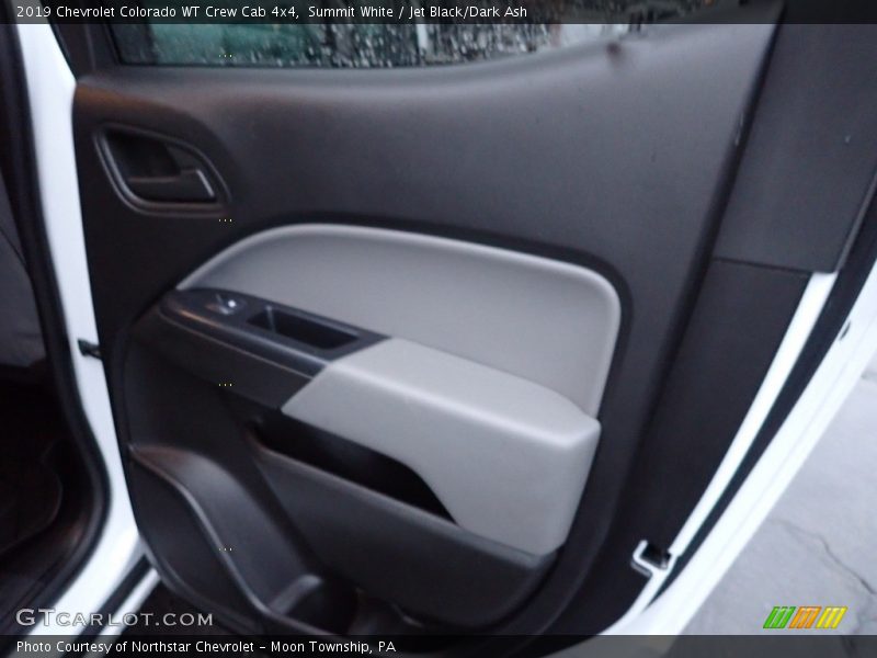Summit White / Jet Black/Dark Ash 2019 Chevrolet Colorado WT Crew Cab 4x4