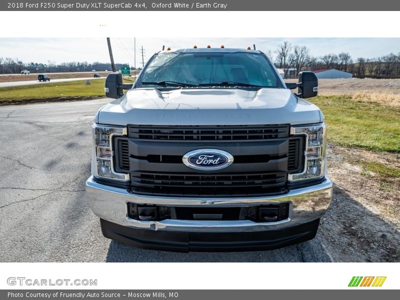 Oxford White / Earth Gray 2018 Ford F250 Super Duty XLT SuperCab 4x4