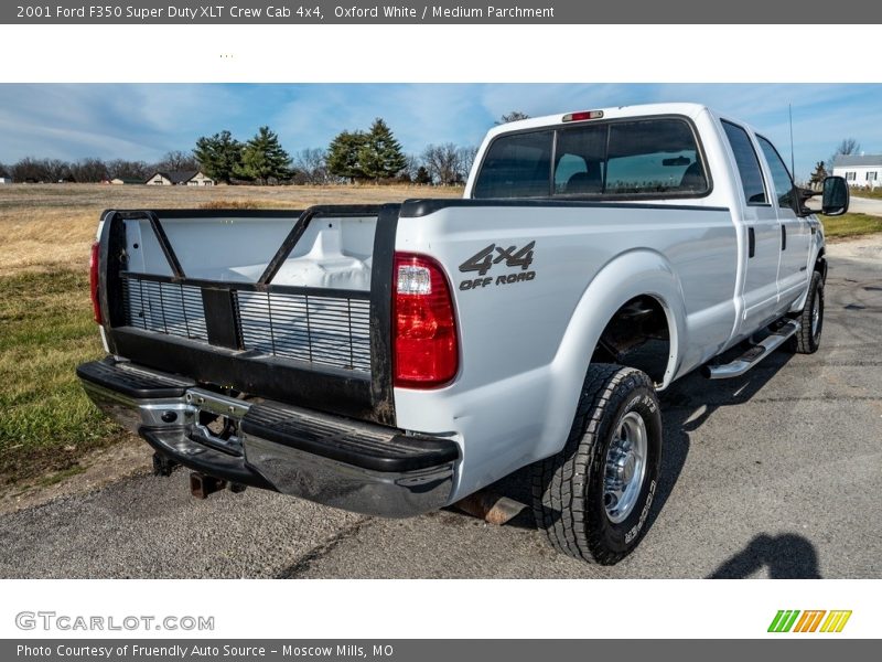Oxford White / Medium Parchment 2001 Ford F350 Super Duty XLT Crew Cab 4x4