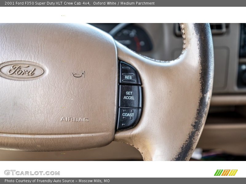 Oxford White / Medium Parchment 2001 Ford F350 Super Duty XLT Crew Cab 4x4