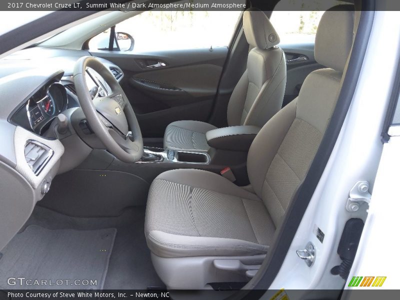 Summit White / Dark Atmosphere/Medium Atmosphere 2017 Chevrolet Cruze LT