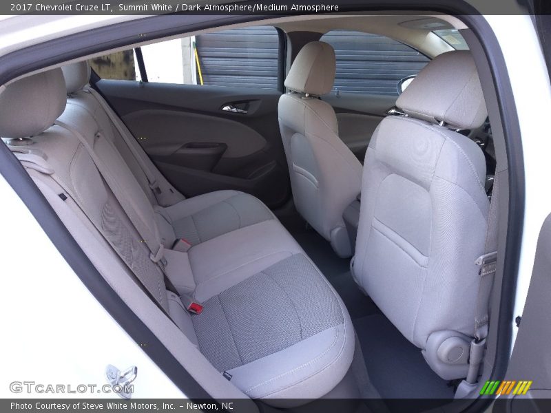 Summit White / Dark Atmosphere/Medium Atmosphere 2017 Chevrolet Cruze LT