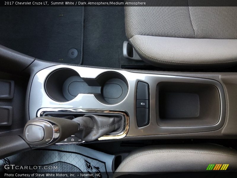 Summit White / Dark Atmosphere/Medium Atmosphere 2017 Chevrolet Cruze LT