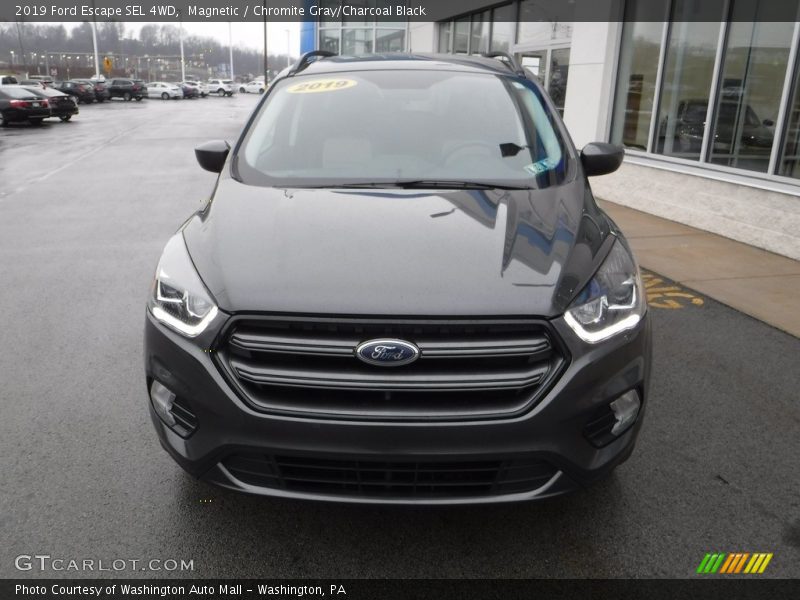 Magnetic / Chromite Gray/Charcoal Black 2019 Ford Escape SEL 4WD