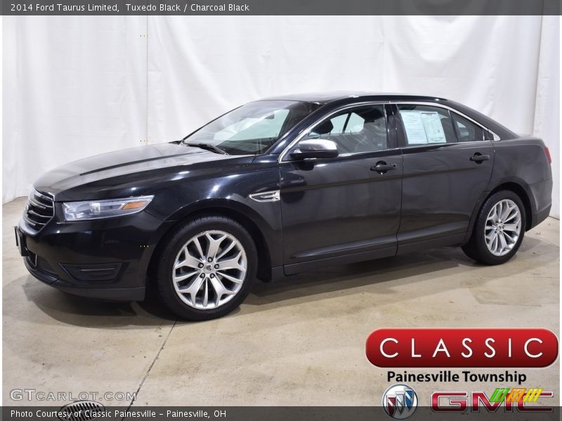 Tuxedo Black / Charcoal Black 2014 Ford Taurus Limited