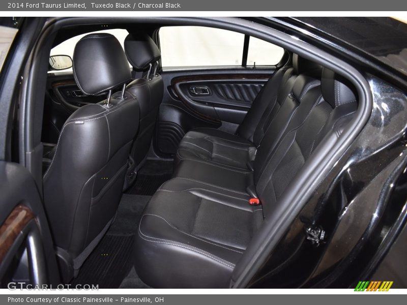 Tuxedo Black / Charcoal Black 2014 Ford Taurus Limited