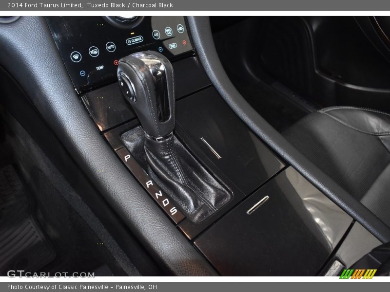 Tuxedo Black / Charcoal Black 2014 Ford Taurus Limited