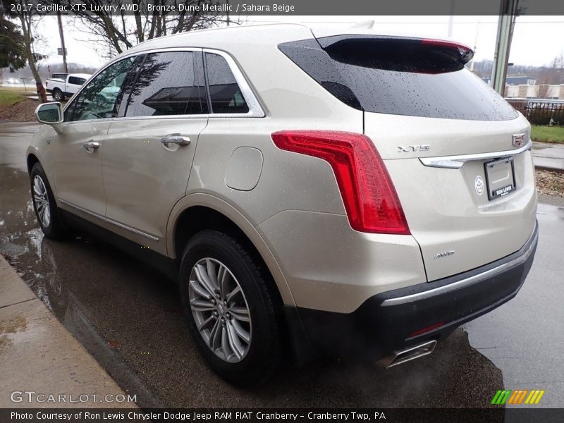 Bronze Dune Metallic / Sahara Beige 2017 Cadillac XT5 Luxury AWD