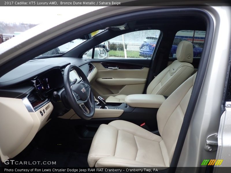 Bronze Dune Metallic / Sahara Beige 2017 Cadillac XT5 Luxury AWD
