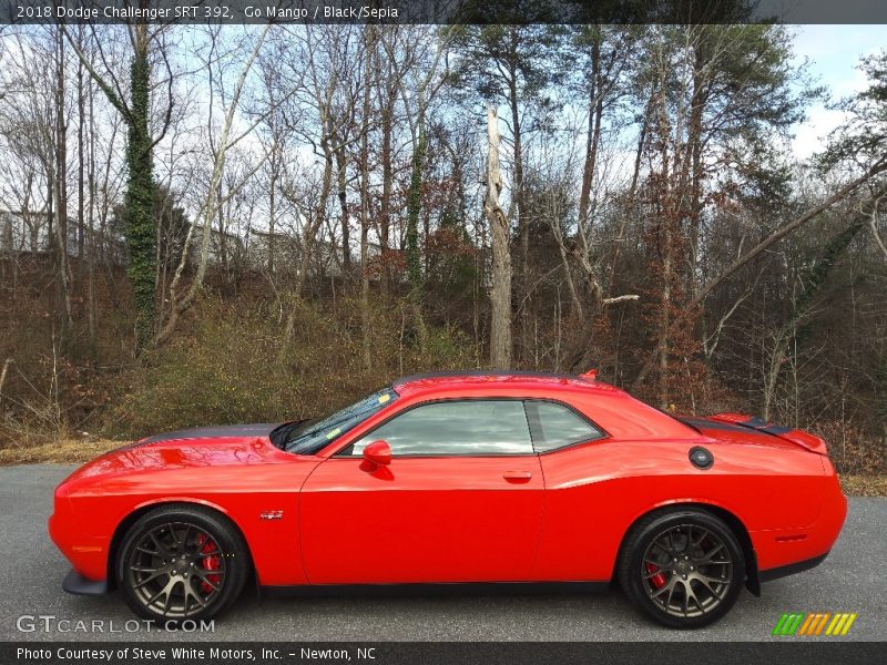 Go Mango / Black/Sepia 2018 Dodge Challenger SRT 392