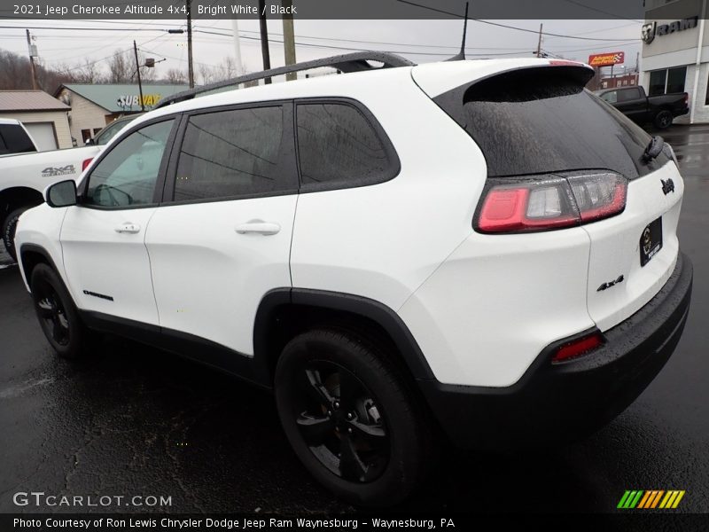 Bright White / Black 2021 Jeep Cherokee Altitude 4x4