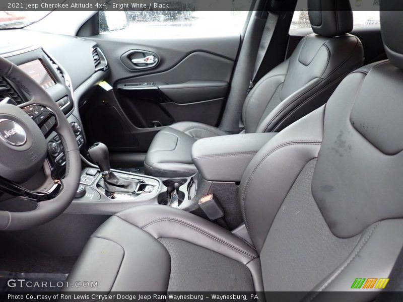 Bright White / Black 2021 Jeep Cherokee Altitude 4x4