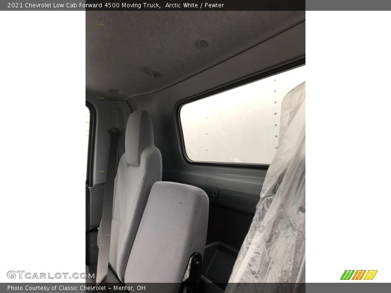 Arctic White / Pewter 2021 Chevrolet Low Cab Forward 4500 Moving Truck