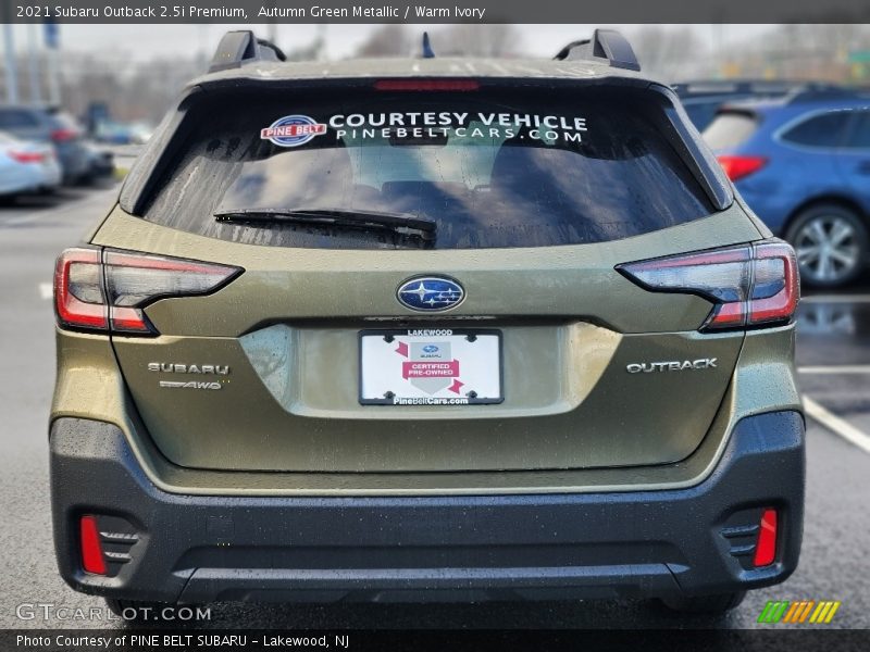 Autumn Green Metallic / Warm Ivory 2021 Subaru Outback 2.5i Premium
