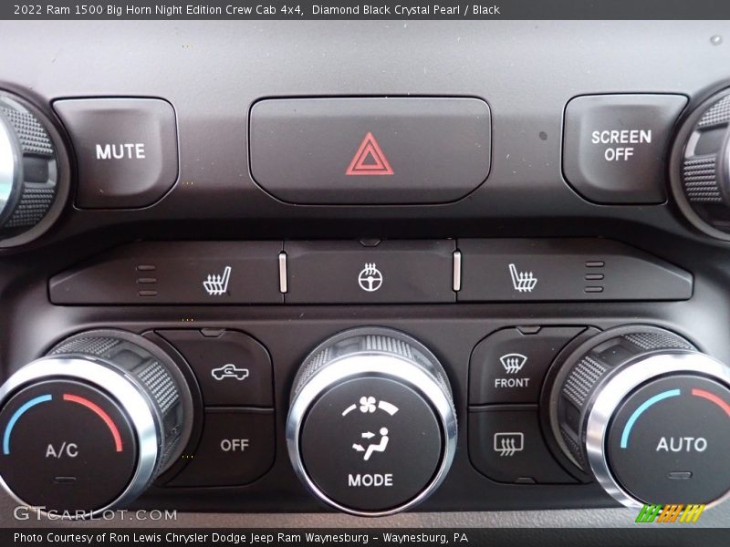 Diamond Black Crystal Pearl / Black 2022 Ram 1500 Big Horn Night Edition Crew Cab 4x4
