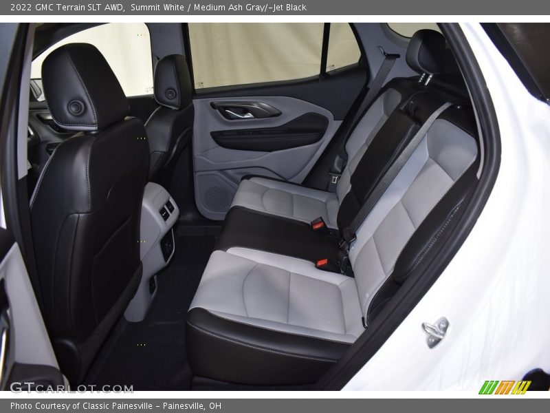 Summit White / Medium Ash Gray/­Jet Black 2022 GMC Terrain SLT AWD