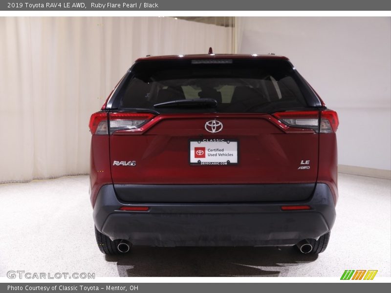 Ruby Flare Pearl / Black 2019 Toyota RAV4 LE AWD