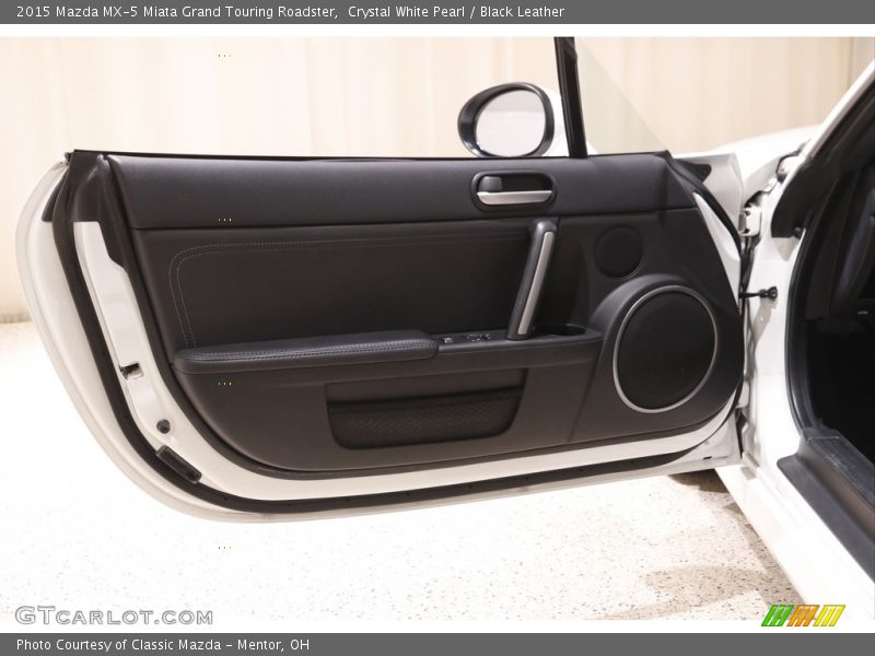 Door Panel of 2015 MX-5 Miata Grand Touring Roadster