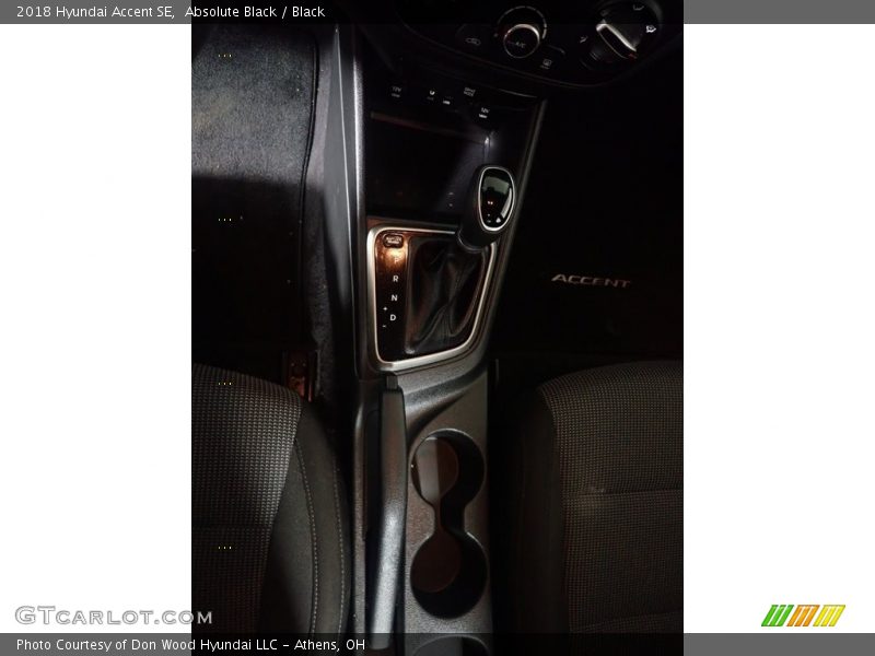 Absolute Black / Black 2018 Hyundai Accent SE